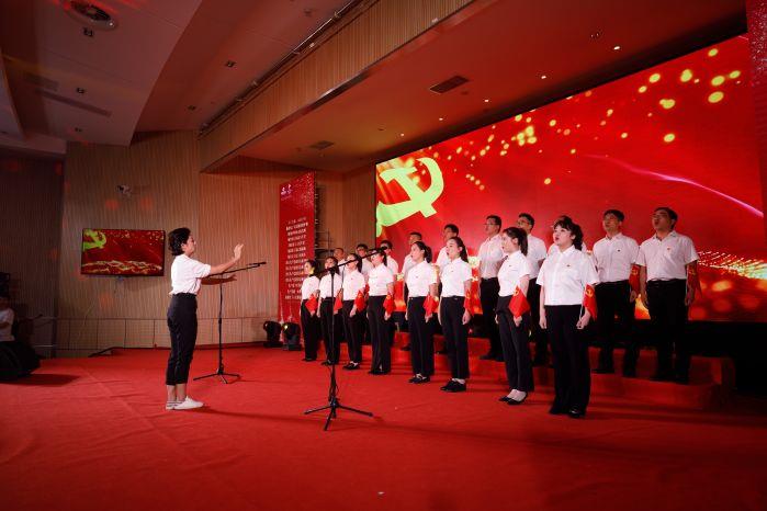 4、《没有共产党就没有新中国》山东分公司